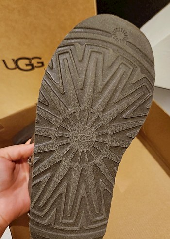 UGG Kahverengi Süet Tüylü  Bot - Görsel 9