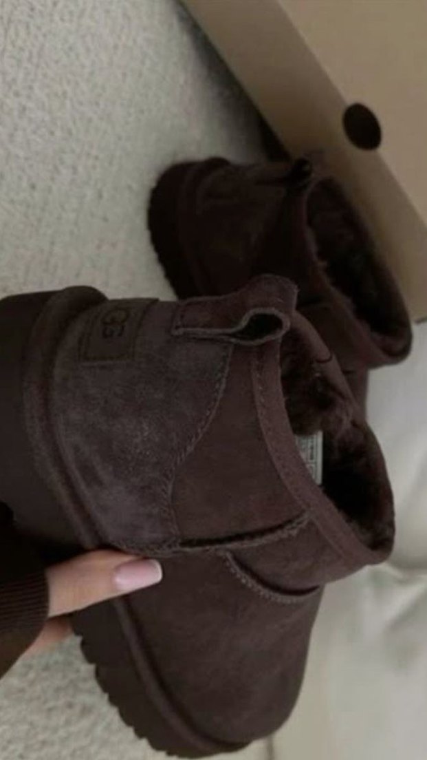 UGG Kahverengi Süet Tüylü  Bot - Görsel 3