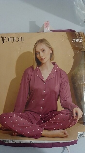 L beden Milan kumaş yumuşak doku pijama takımı - Görsel 2