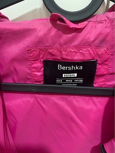 Bershka BERSHKA Rüzgarlık