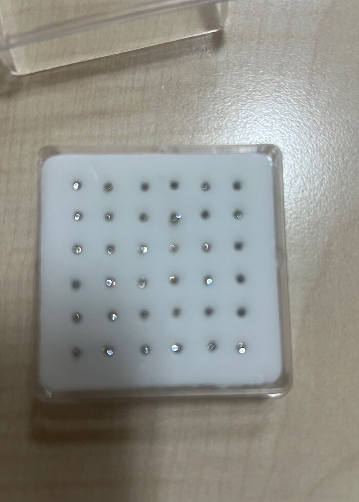 Parlak taşlı piercing - Görsel 2