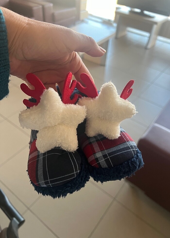 18-19 numara ev ayakkabısı yeni kullanılmamış - Görsel 2