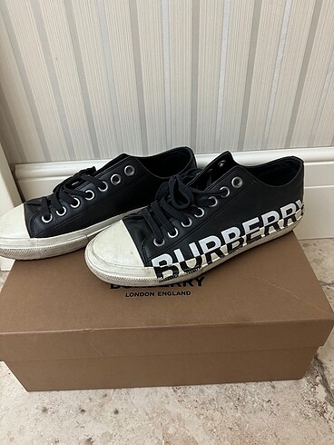 Burberry Burberry siyah ayakkabı