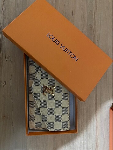 Louis Vuitton Louis Vuitton Cüzdan