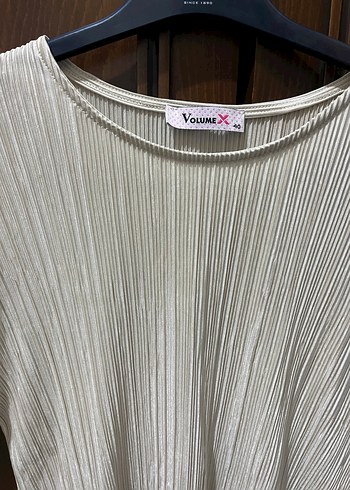 Kadın Beyaz Piliseli Kısa Crop Top - Görsel 2