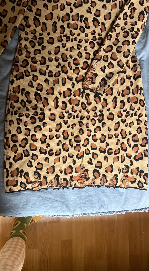 Leopar Desenli Balıkçı Yaka Elbise - Görsel 4