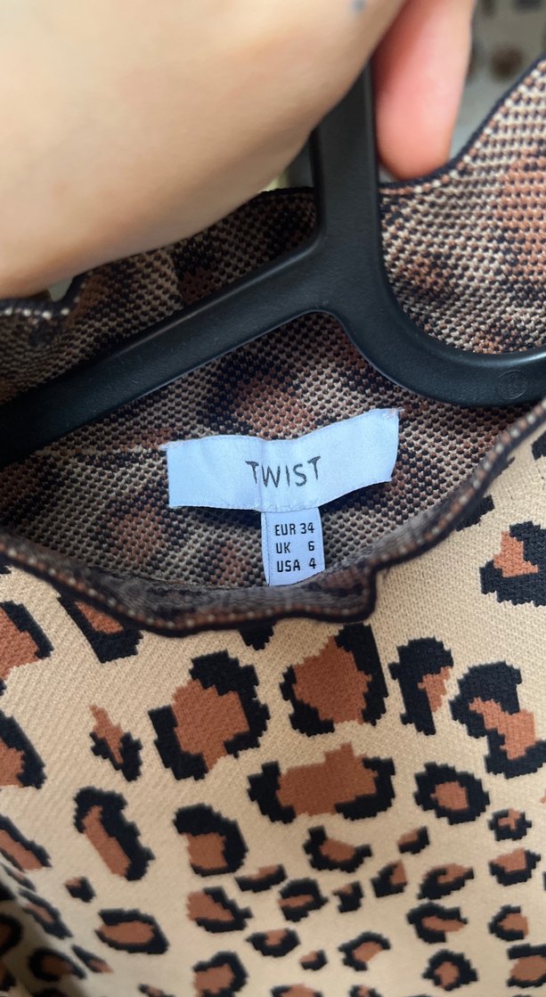 Leopar Desenli Balıkçı Yaka Elbise - Görsel 2