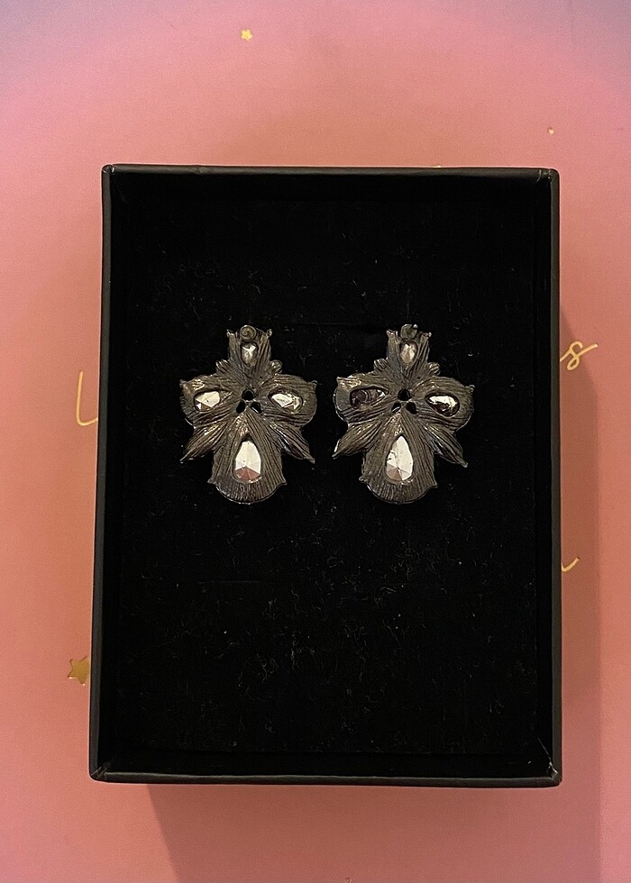 Çok kaliteli parlak taşlı gerçek çelik küpe - Görsel 3