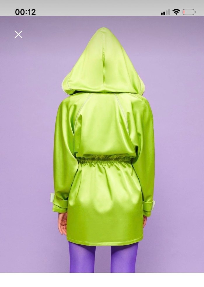 Drapeli Yüksek Yakalı Parlak Yeşil Mini Yağmurluk - Görsel 2