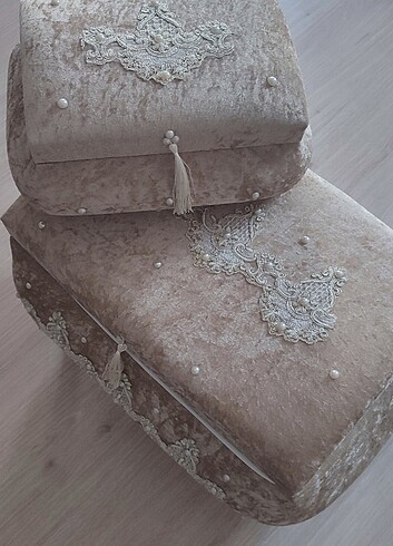 Çeyiz sandığı, gelin sandığı, Nişan bohçası 
