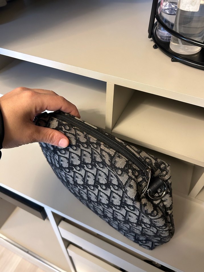 Gri Baskılı Fermuarlı Kadın Çanta - Görsel 3