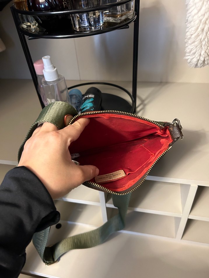 Kahverengi Deri Tokalı Kadın Çapraz Çanta - Görsel 3