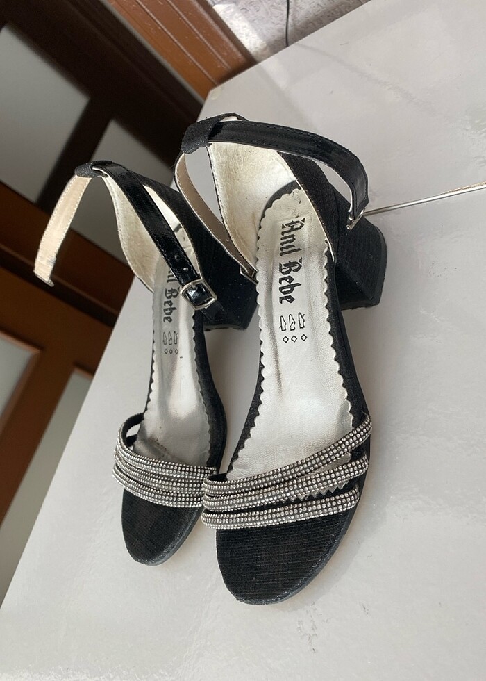 Çocuk topuklu ayakkabı - Görsel 2