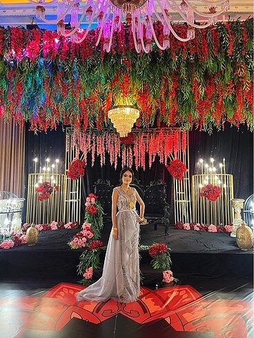 Tiara taşlı abiye