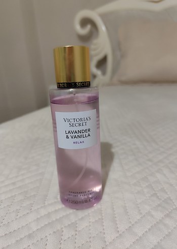 Victoria s Secret