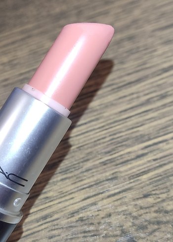 kinda sexy renk. orijinal Mac marka ruj - Görsel 3