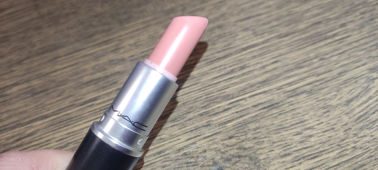 kinda sexy renk. orijinal Mac marka ruj - Görsel 3