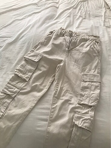stradivarius kargo pantolon