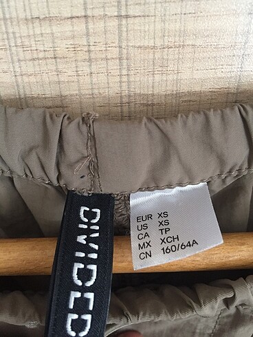 H&M Pantolon H&M
