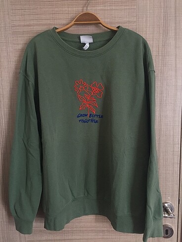 Nakışlı Sweatshirt