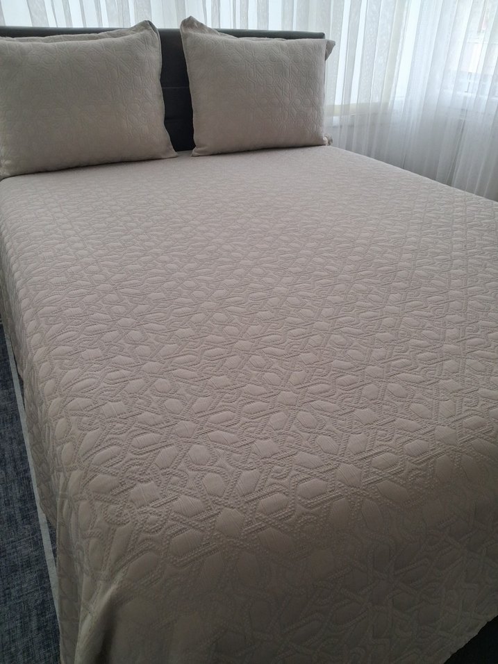 Yatak Örtüsü - Görsel 2