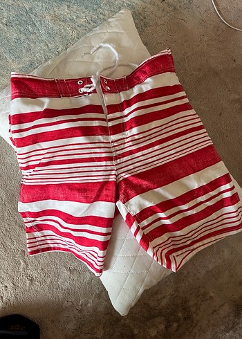İpli Kırmızı Çizgili unisex şort