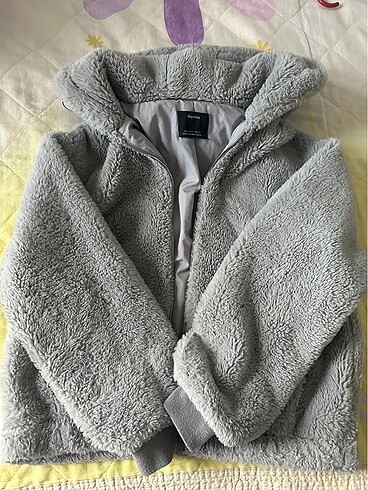 Bershka mont