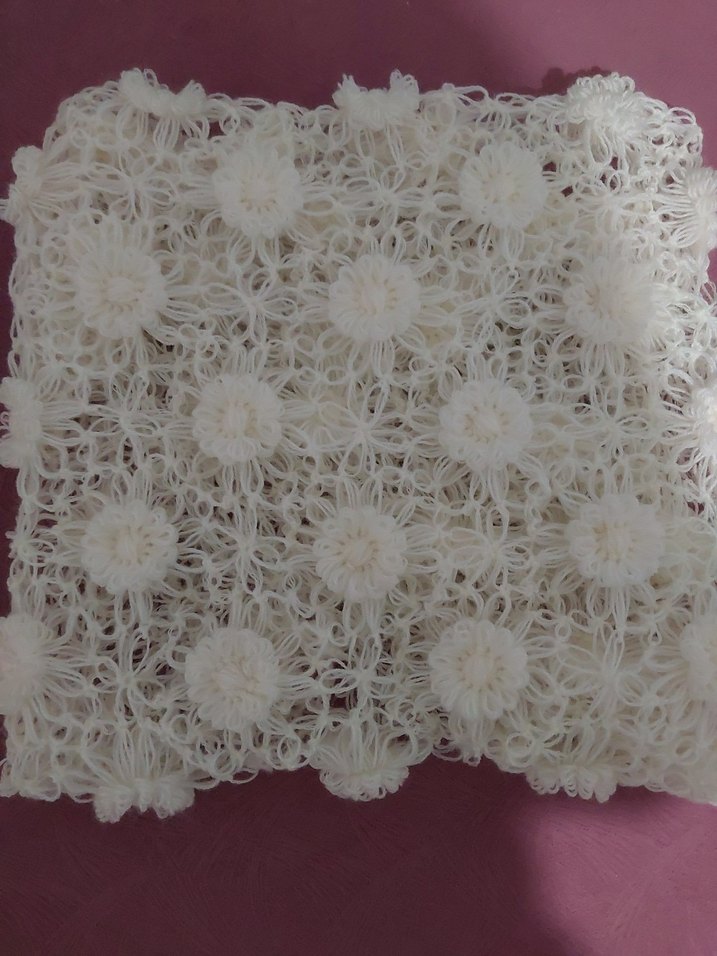 Elde Örülmüş Beyaz Bohem Motifli Dantel - Görsel 3