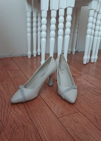 39 Beden ten rengi Renk Bej Tokalı Stiletto Kadın Abiye Ayakkabı