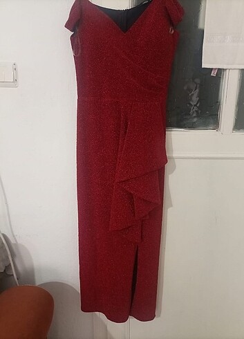 Diğer Bir kere giyildi