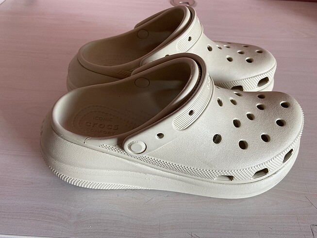 40 Beden ten rengi Renk Crocs terlik