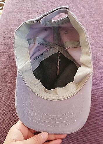 Diğer Şapka 