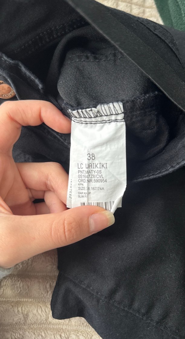 Siyah Kadın Pamuklu Dar Kesim Jean lastikli - Görsel 4