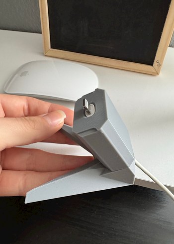 Magic Mouse şarj standı - Görsel 4