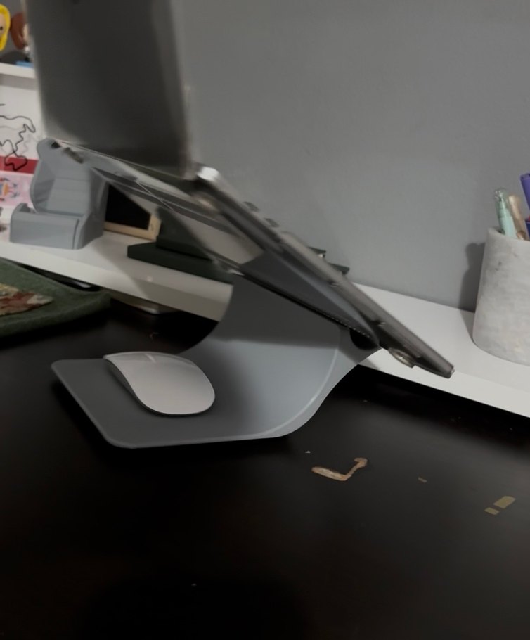 Gri Renkli Laptop standı yükseltici - Görsel 3