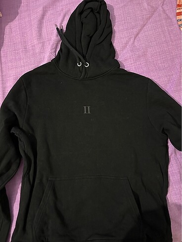 Les deux siyah kapşonlu sweatshirt