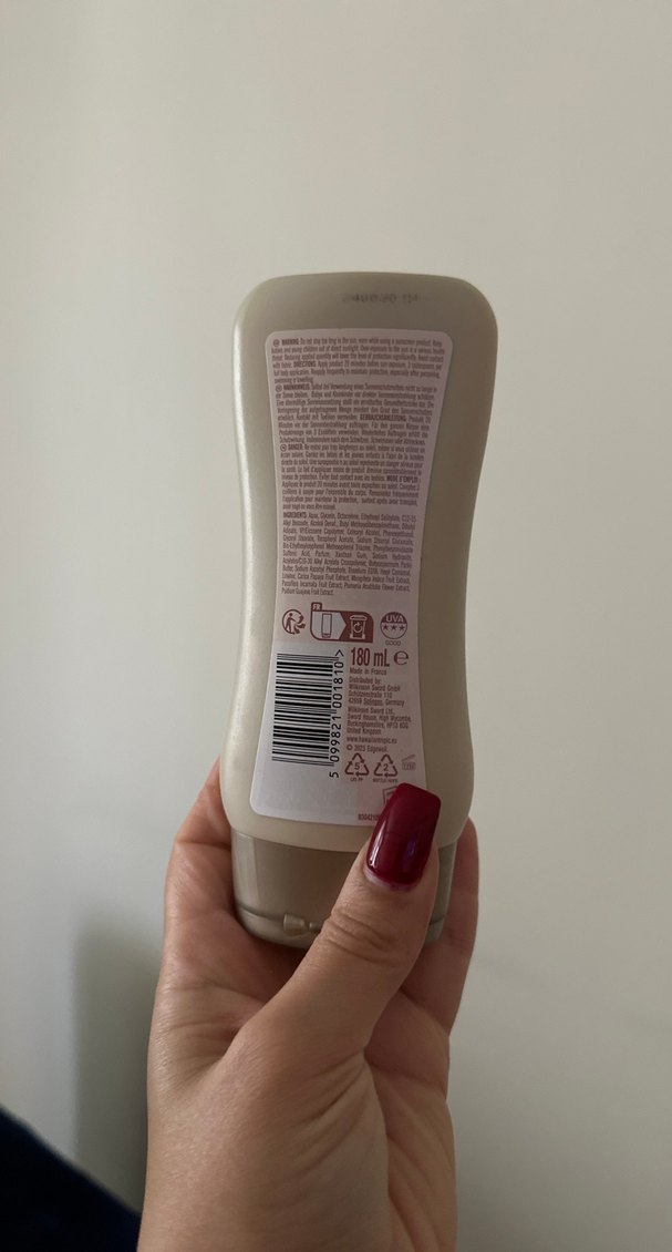 Hawaiian Tropic SPF 15 Glowing Koruyucu Losyon - Görsel 2