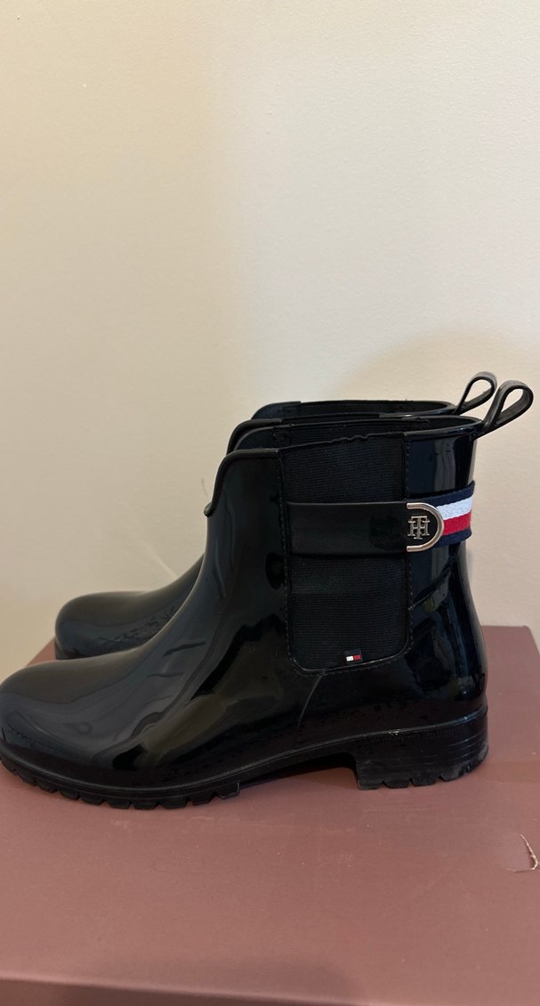 Tommy hilfiger yağmur botu Siyah Rugan Tokalı Yüksek Topuklu - Görsel 3