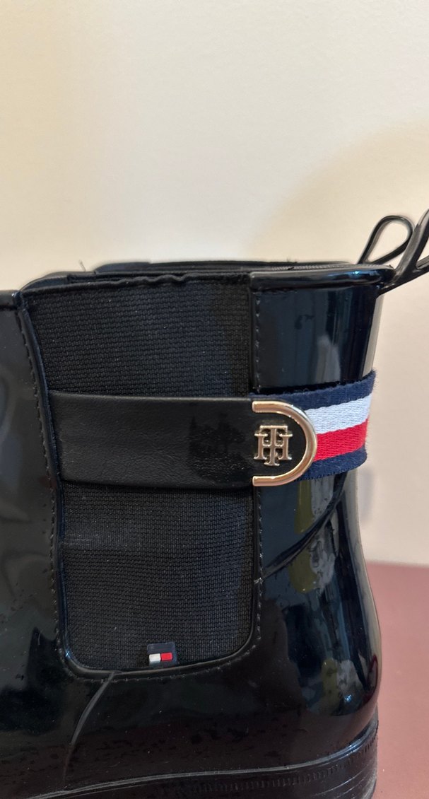 Tommy hilfiger yağmur botu Siyah Rugan Tokalı Yüksek Topuklu - Görsel 2