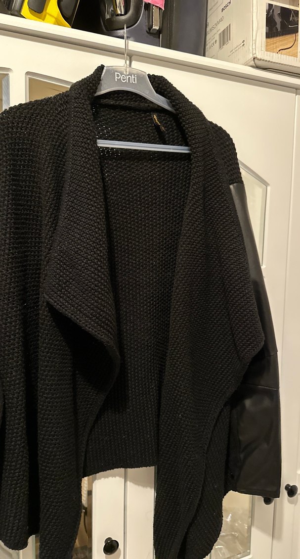 Siyah Örgü Kadın Hırka kolları deri - Görsel 5