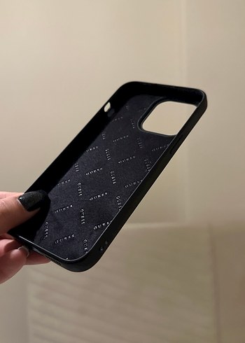 Siyah Guess Telefon Kılıfı Iphone 14 pro max - Görsel 3