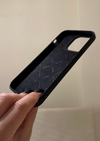 Siyah Guess Telefon Kılıfı Iphone 14 pro max - Görsel 2