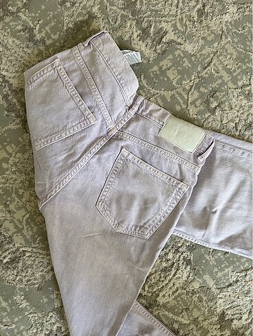 26 Beden beyaz Renk Pull&Bear Pantolon