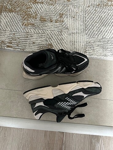 37,5 Beden New Balance 9060