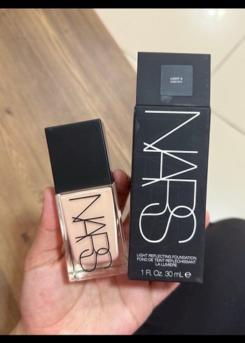 NARS light 0 fondöten