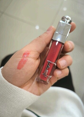 Diğer Dior 037 lip gloss