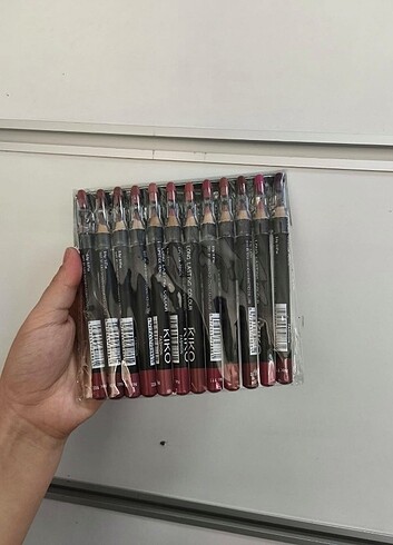 Kiko Kiko kalemtraşlı jumbo dudak kalemi seti ????