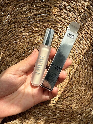Dior 0W kapatıcı