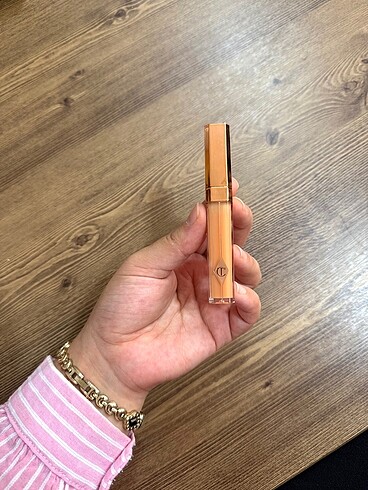 Charlet tilbury hall of gloss???? - Görsel 3