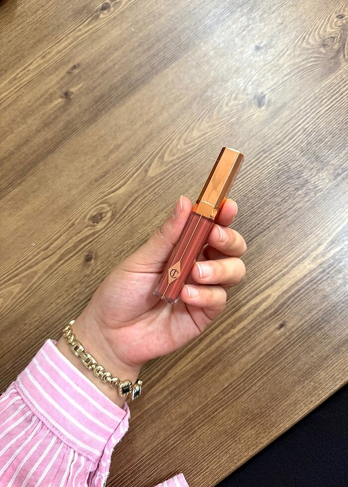 Charlet tilbury high society gloss - Görsel 3